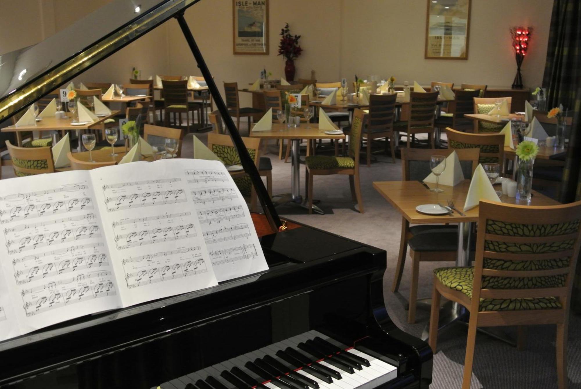 Ramsey Park Hotel מראה חיצוני תמונה